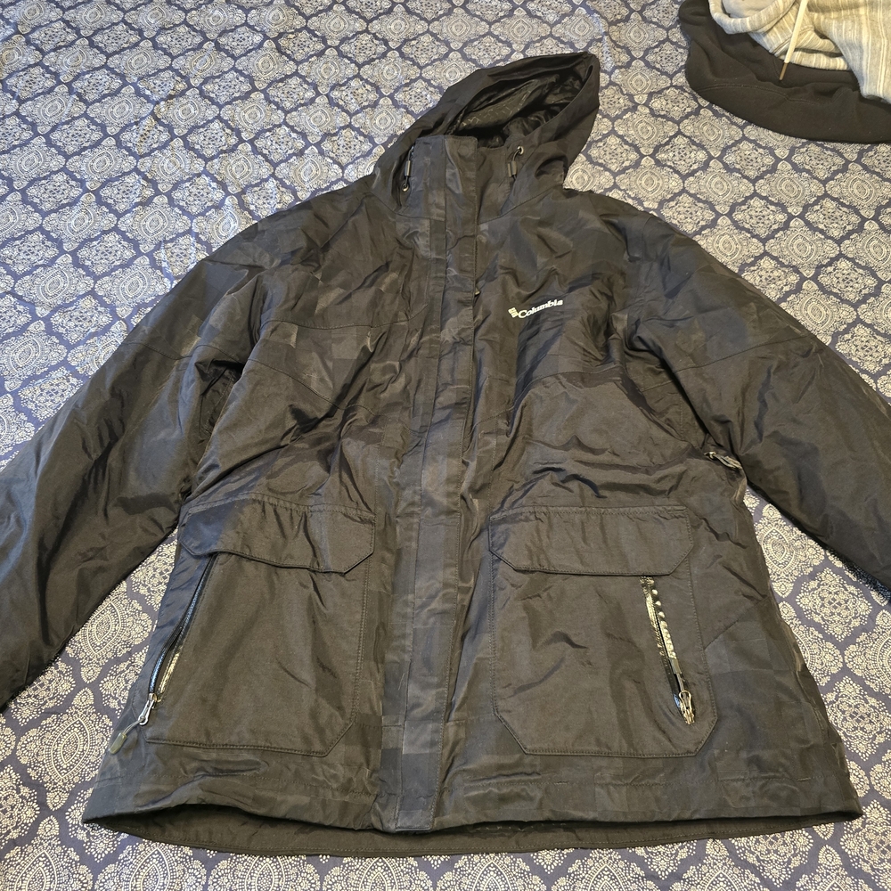 Black Columbia Women's Jacket